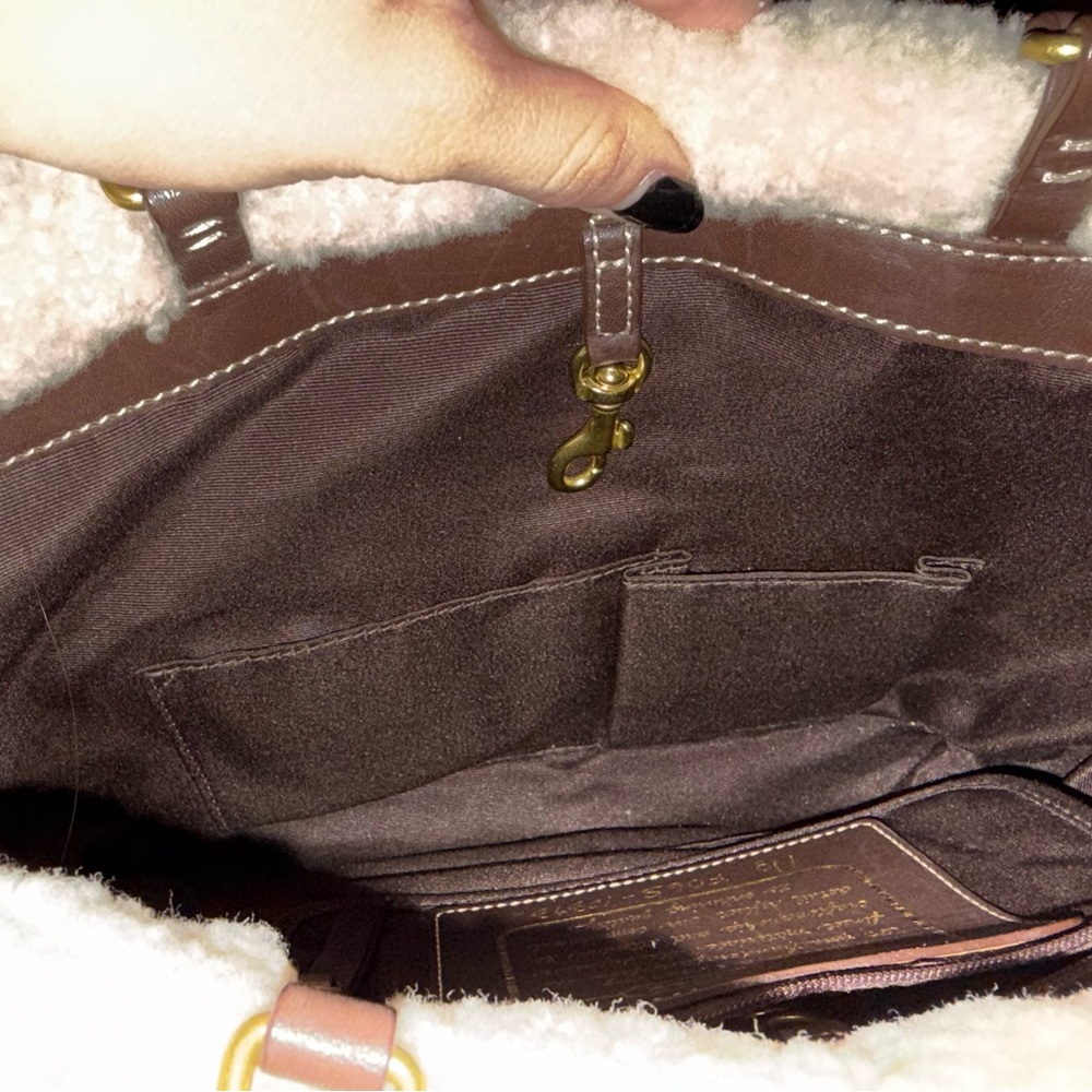 Coach Tan and Cream fur Shoulder Bag - Picture 5 of 9